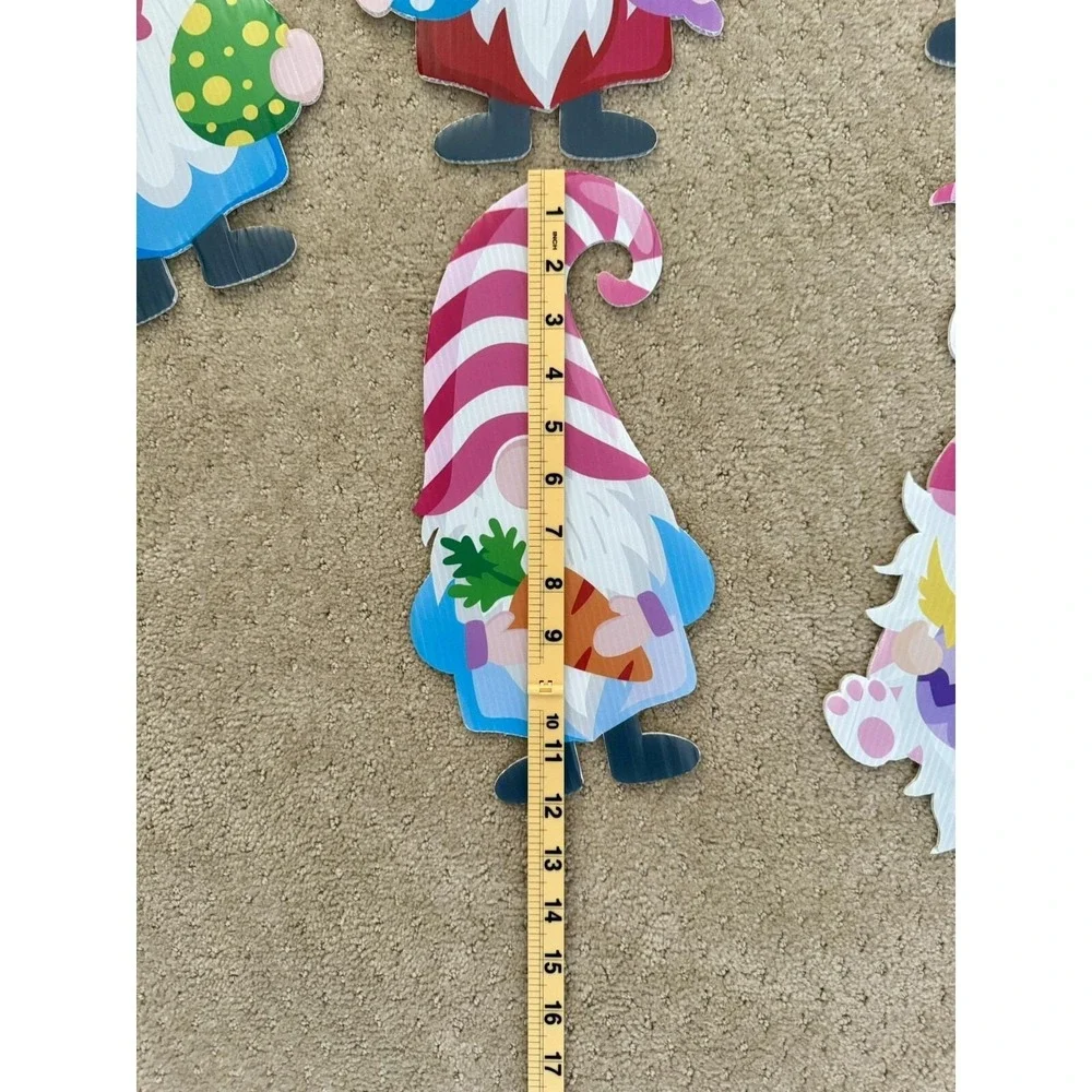 EASTER GNOMES Form Plastic Lawn Decorations with/Lawn Sticks-6 in Set (NEW)